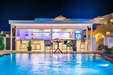 پانسیون Santoterra Antigua Suites