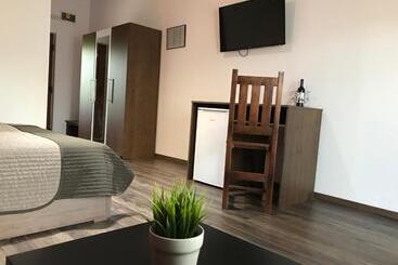 پانسیون Villa Rubčić Rooms & Pansion