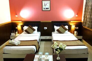 Retreat Hotel & Spa