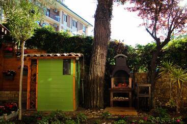 تختخواب و صبحانه La Casa Di Nonno Giulio
