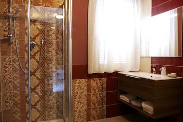 تختخواب و صبحانه La Casa Di Nonno Giulio