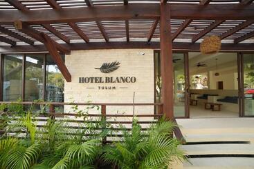 هتل Blanco Tulum