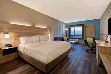 هتل Holiday Inn Express & Suites   Galveston Beach, An Ihg