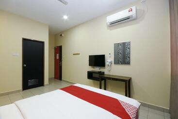 هتل Ys Inn By Oyo Rooms