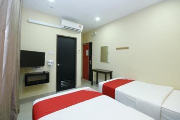 هتل Ys Inn By Oyo Rooms