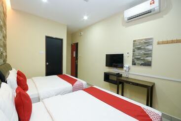 هتل Ys Inn By Oyo Rooms