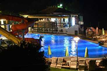 Kamares Apartments εε