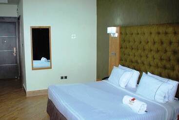 Oaklands Hotel Enugu