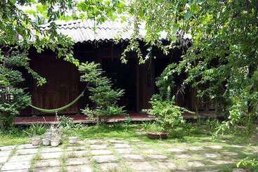 پانسیون Nhon Thanh Homestay