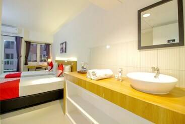 هاستل Oyo Flagship 1260 Sentraland Karawang
