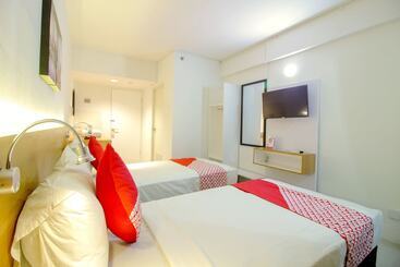هاستل Oyo Flagship 1260 Sentraland Karawang