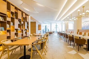 Atour Hotel Capital Airport Beijing