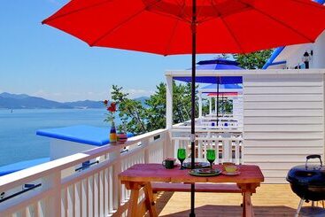 Namhae Blue & White Pension