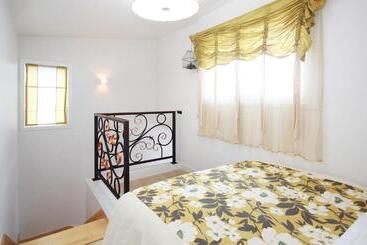 Namhae Blue & White Pension