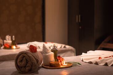 Crescent Spa And Resorts Indore