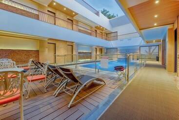 Crescent Spa And Resorts Indore