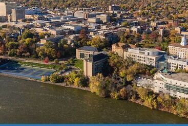 هتل Fairfield Inn & Suites By Marriott Appleton