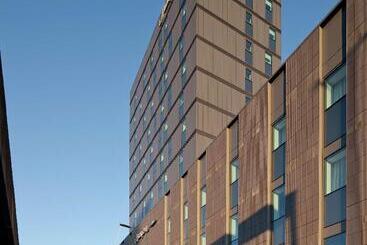 هتل Hampton by Hilton Leeds City Centre