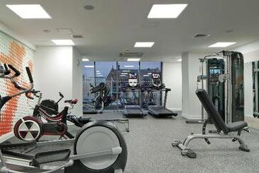 هتل Hampton by Hilton Leeds City Centre