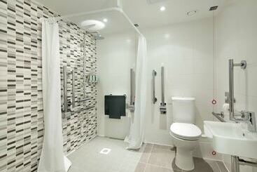 هتل Hampton by Hilton Leeds City Centre