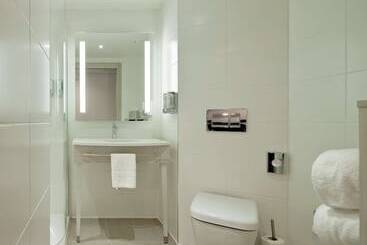 هتل Hampton by Hilton Leeds City Centre