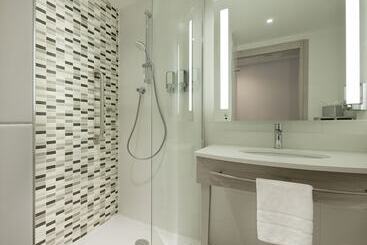 هتل Hampton by Hilton Leeds City Centre