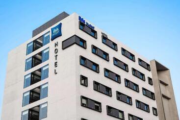 هتل Ibis Budget Santiago Providencia