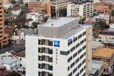 هتل Ibis Budget Santiago Providencia