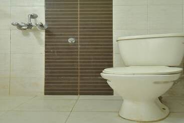 هتل Karni Niwas By Oyo Rooms