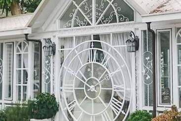 هتل King's Garden Villa