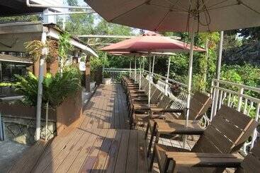 هتل King's Garden Villa