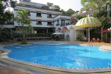 هتل King's Garden Villa