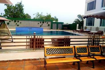 فندق Rubystone Shiv Vilas Palace