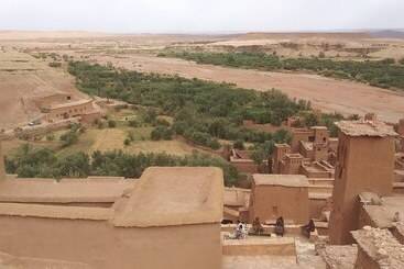 پانسیون Maison Salwa