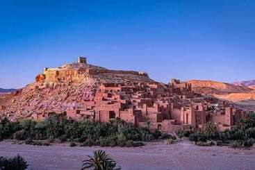 پانسیون Maison Salwa