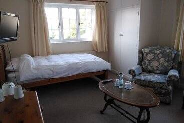 Thorps Farm Bed And Breakfast