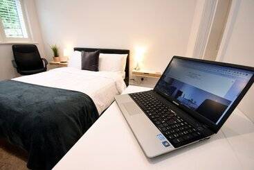 Apple Tree Place B&b