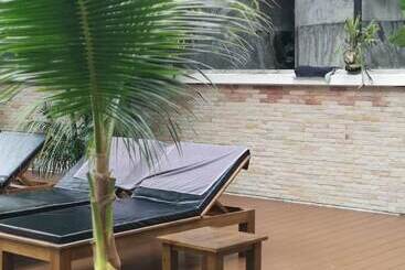 هتل Aiya Resort Kohtao