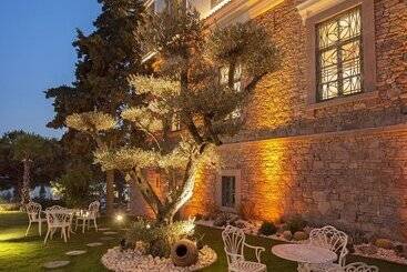 هتل Cunda Despot Evi