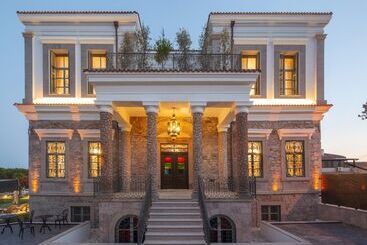 هتل Cunda Despot Evi