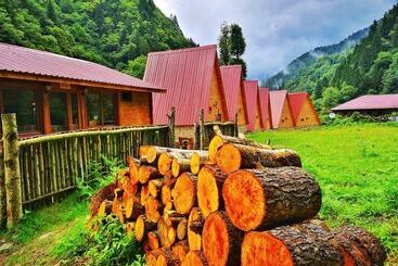 هتل Kotit Ayder Bungalov & Restaurant