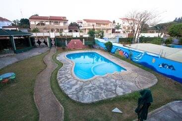هتل Matola Garden