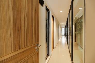 هتل Residences By Reddoorz @ Guntur Raya Setiabudi