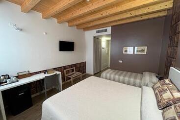Agriturismo Corte Ambrosio - Pozzolengo
