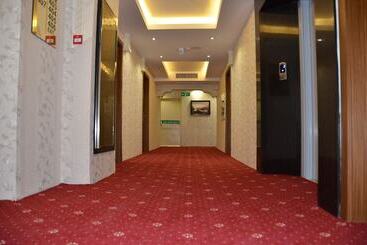هتل Saadet Grand Boutique & Business