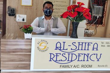 膳宿费 Al Shifa Residency