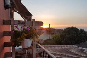 پانسیون Chalet Anagato
