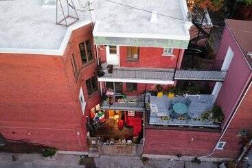 هاستل Pied A Terre Mont Royal