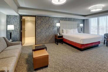 هتل Drury Inn Paducah