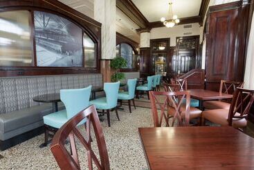 هتل Drury Inn And Suites St Louis Union Station